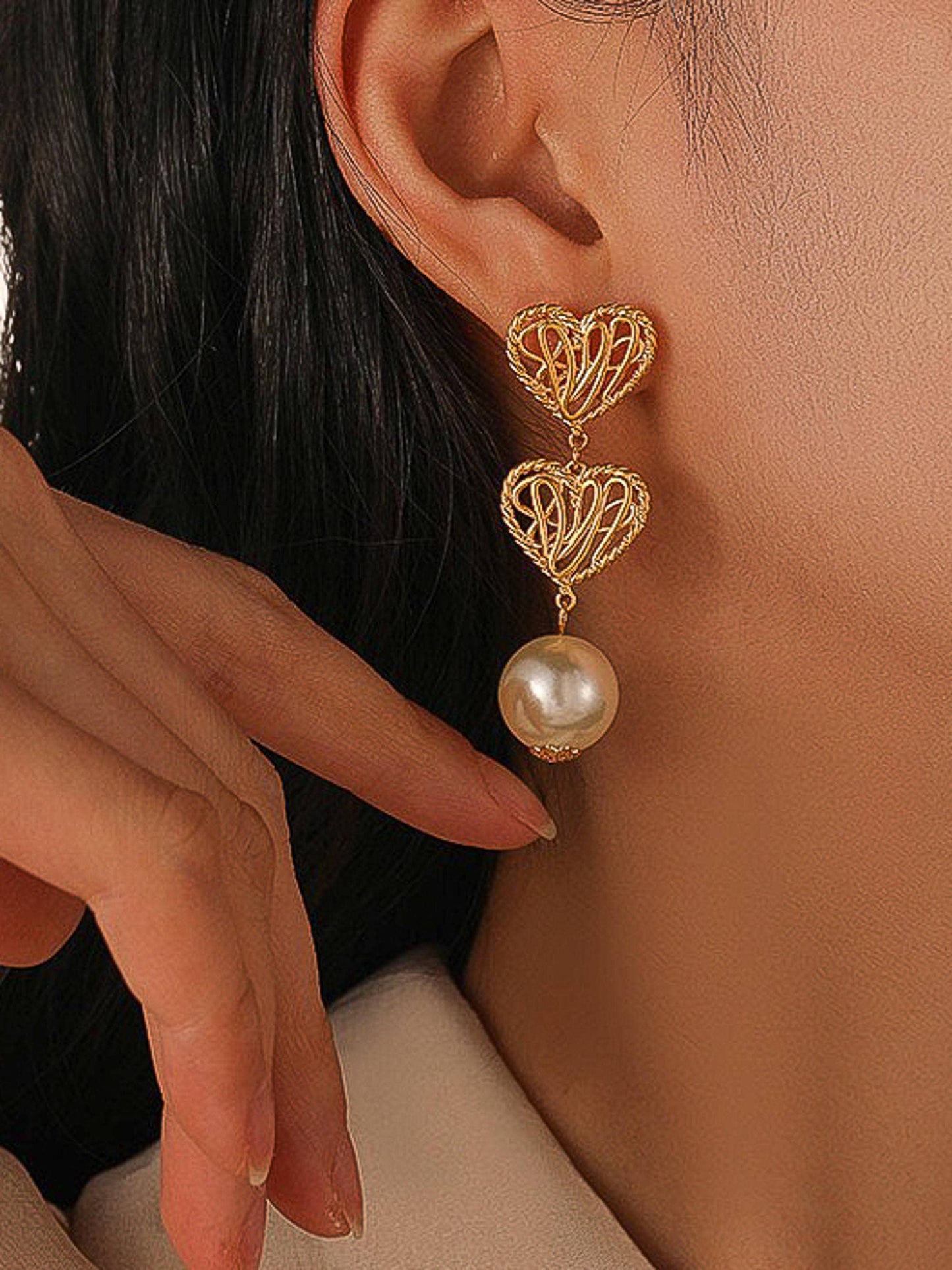Aria Gold French Heart and Pearl Earrings