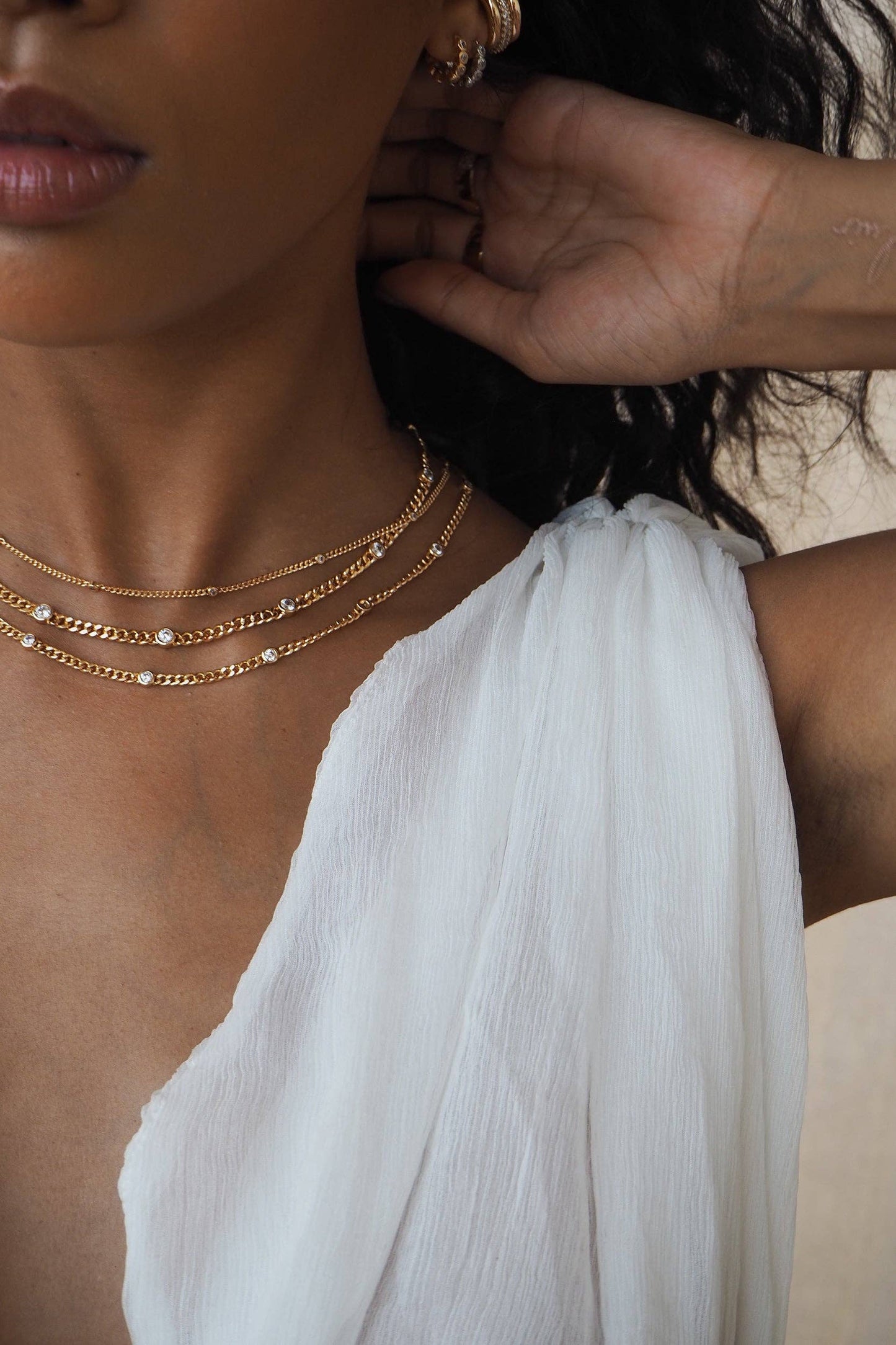E V A Petite Daisy Link Chain