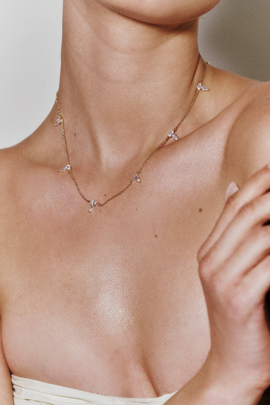 Zoe Necklace: Gold