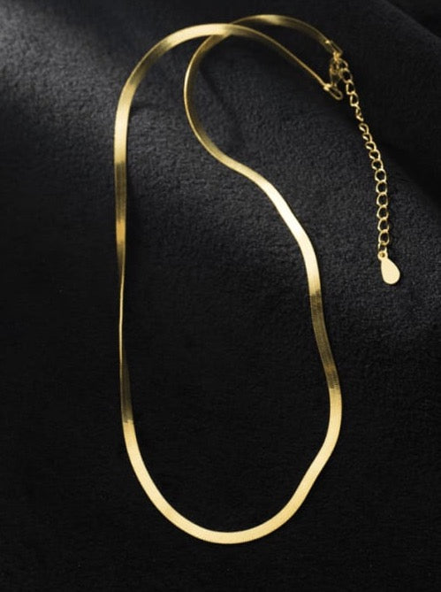 Ultra Petite Herringbone Chain