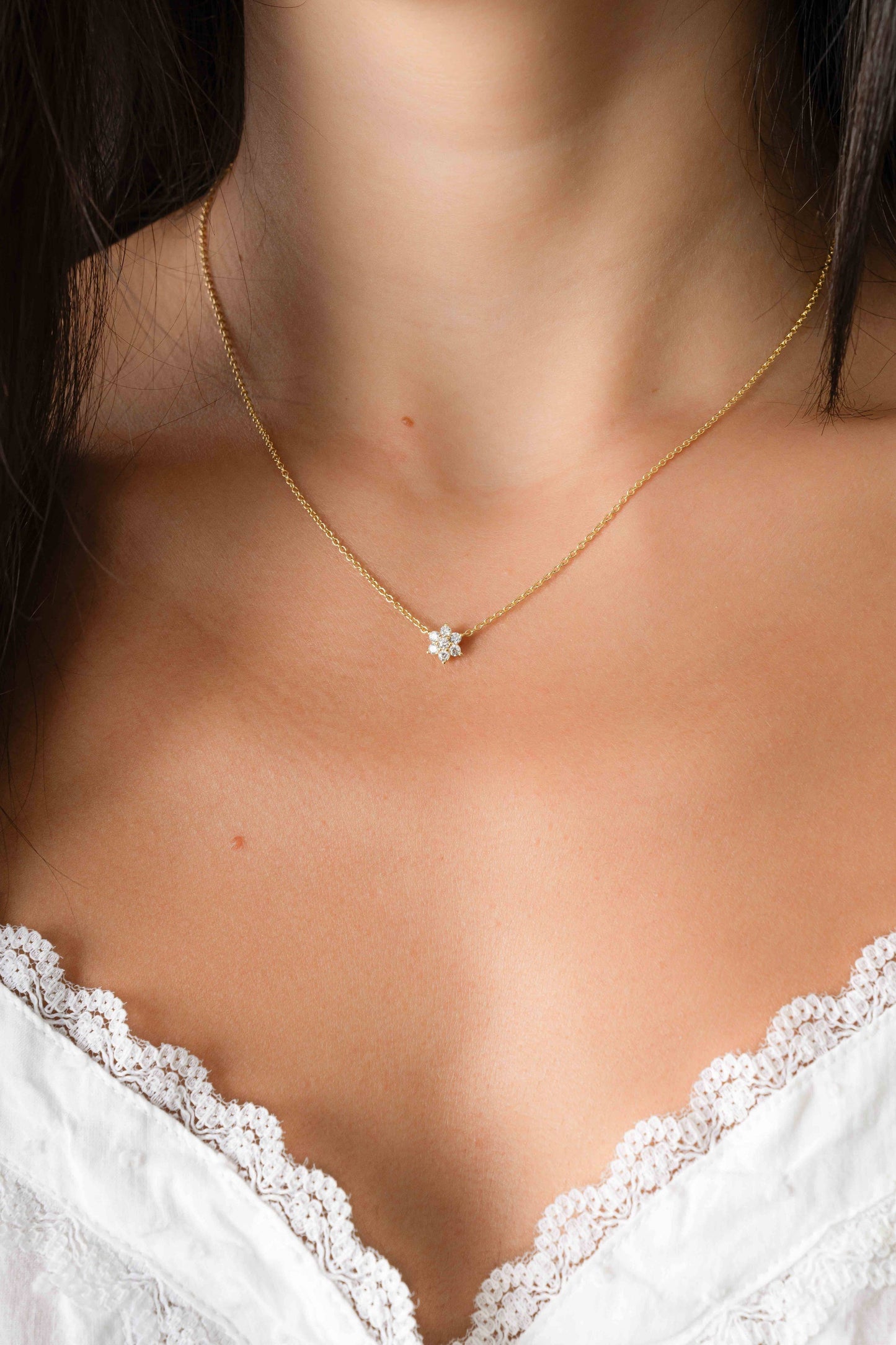 Flower Necklace: Gold