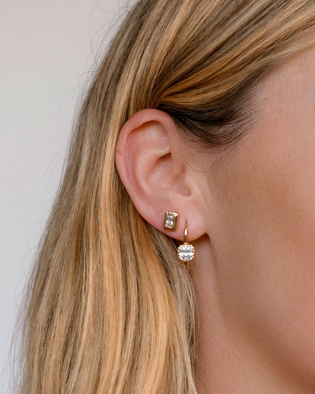 Classique Cushion Hook Earrings: Gold
